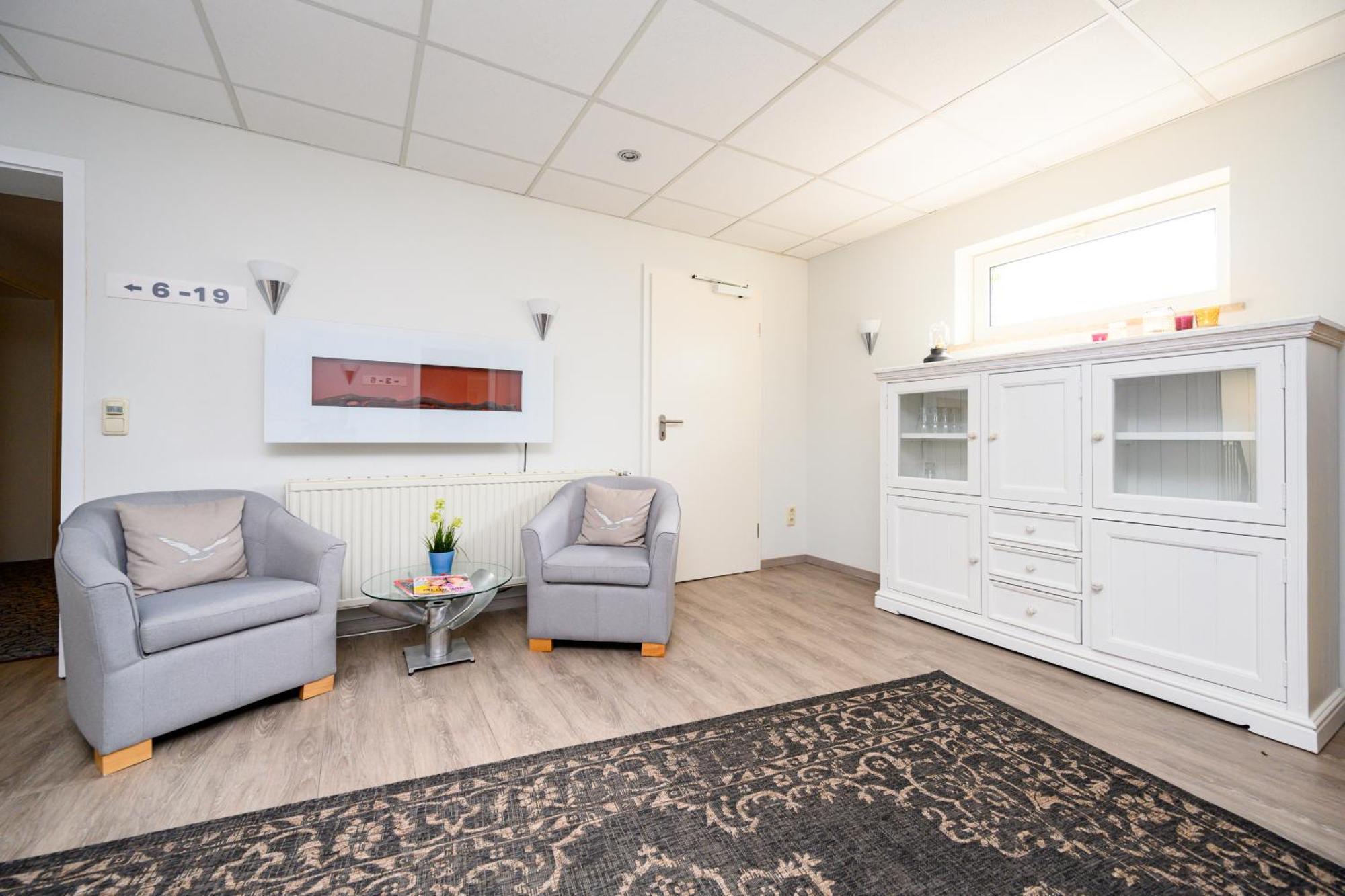 Hotel Zur Seemöwe Kirchdorf  Buitenkant foto