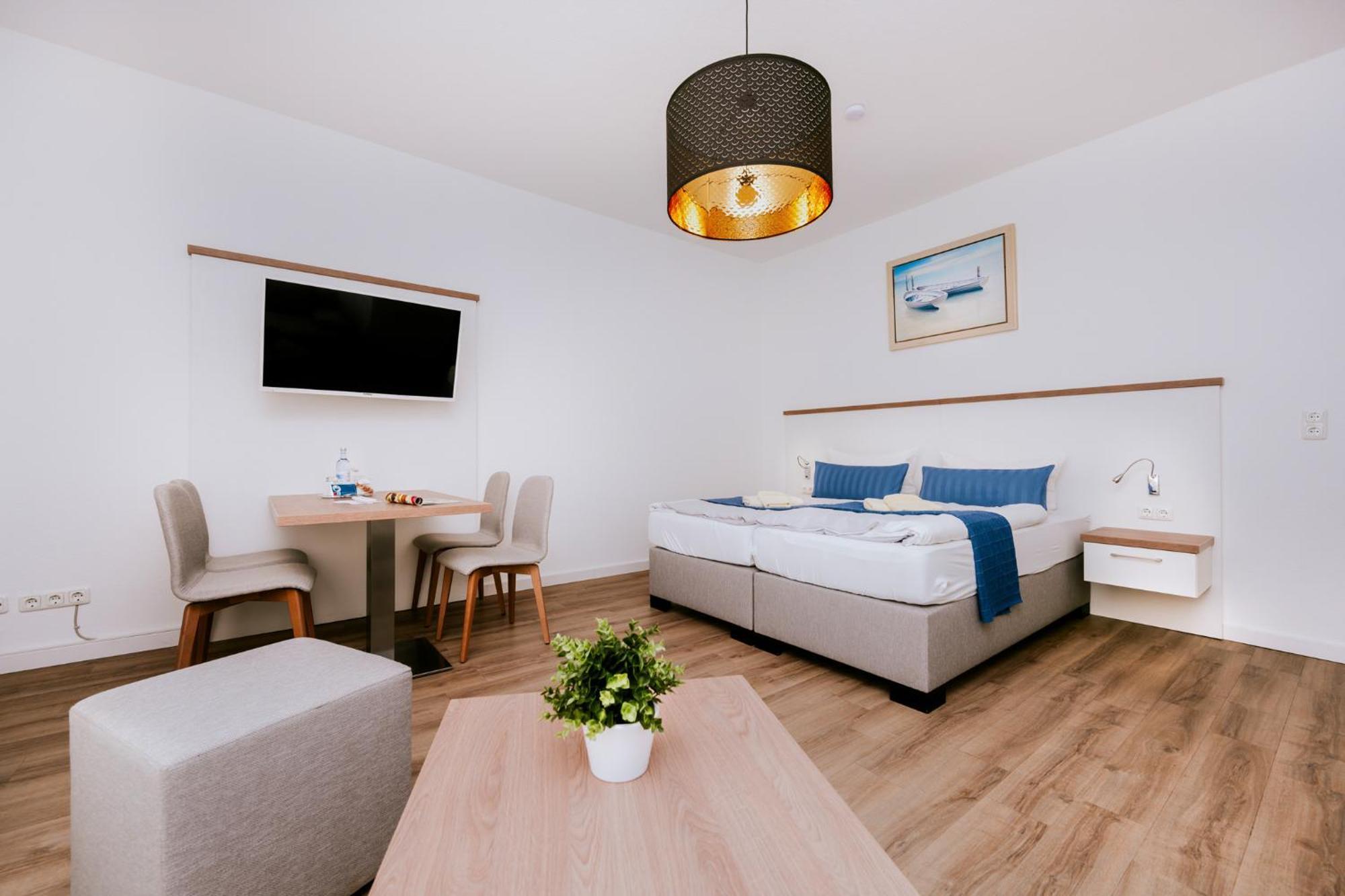 Hotel Zur Seemöwe Kirchdorf  Buitenkant foto