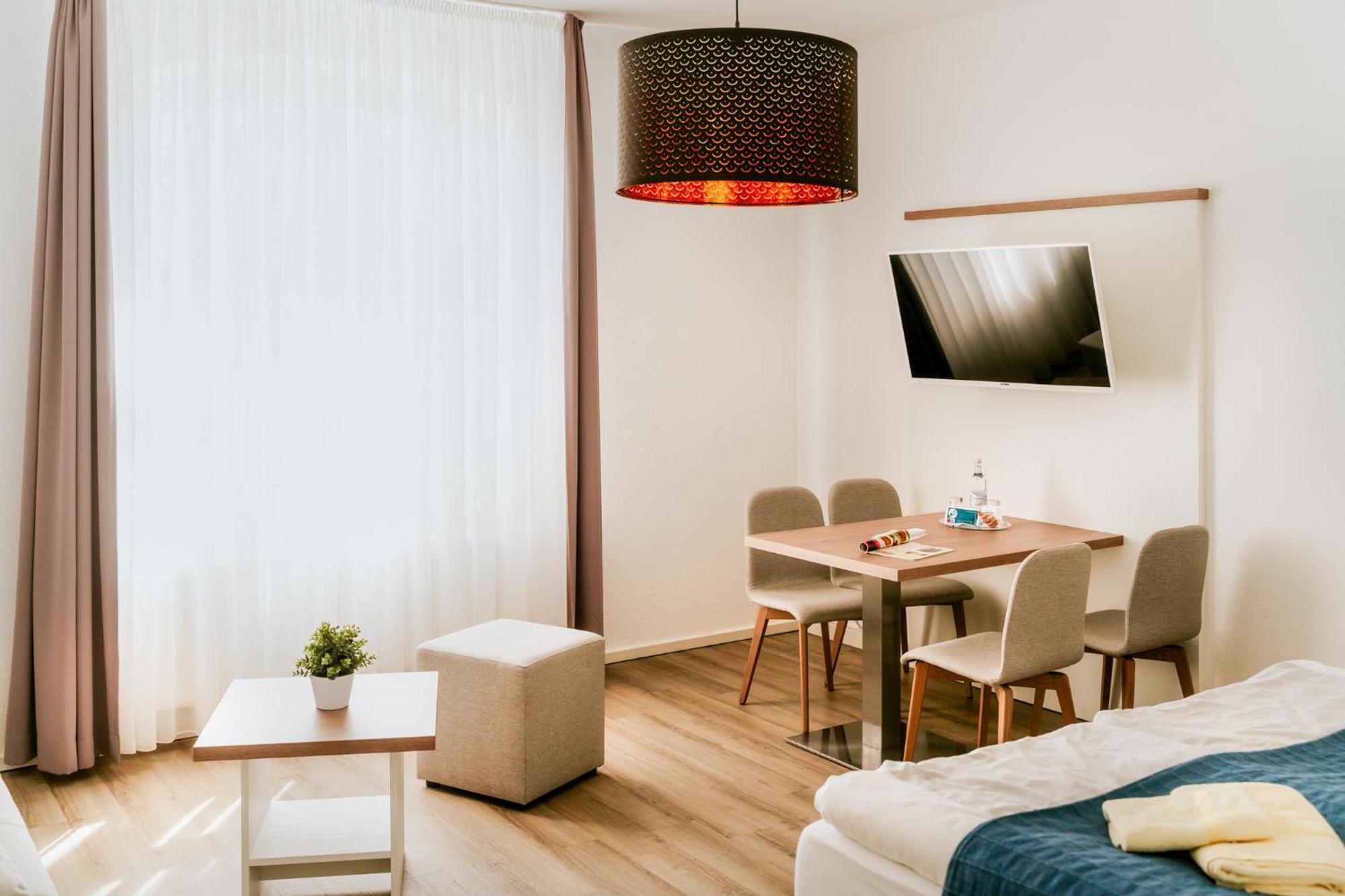 Hotel Zur Seemöwe Kirchdorf  Buitenkant foto