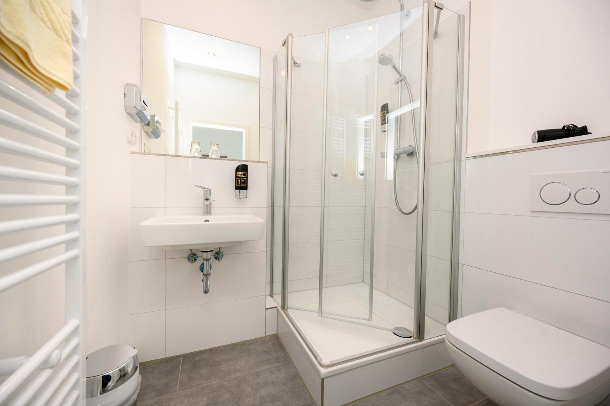 Hotel Zur Seemöwe Kirchdorf  Kamer foto